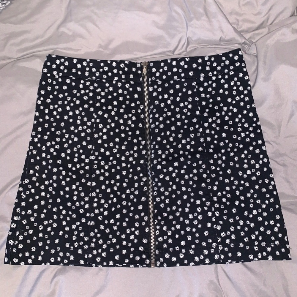 Black flowered skirt